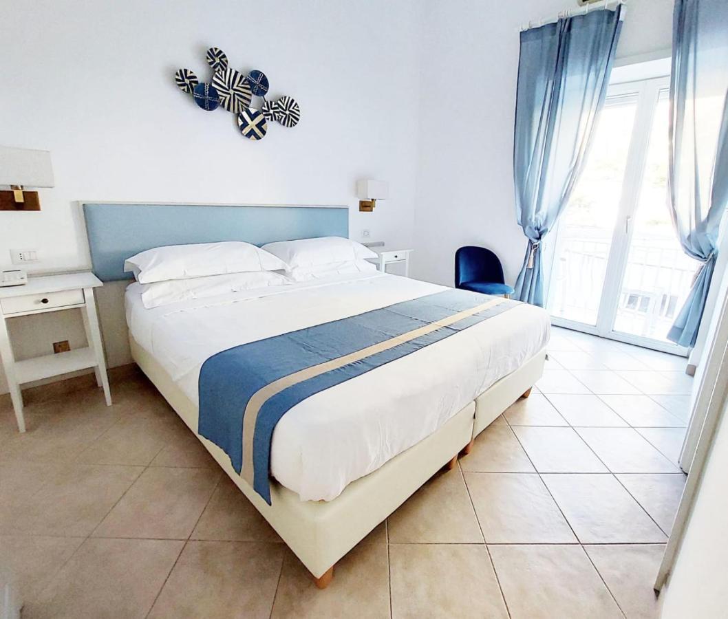 Hotel Guarracino カプリ エクステリア 写真